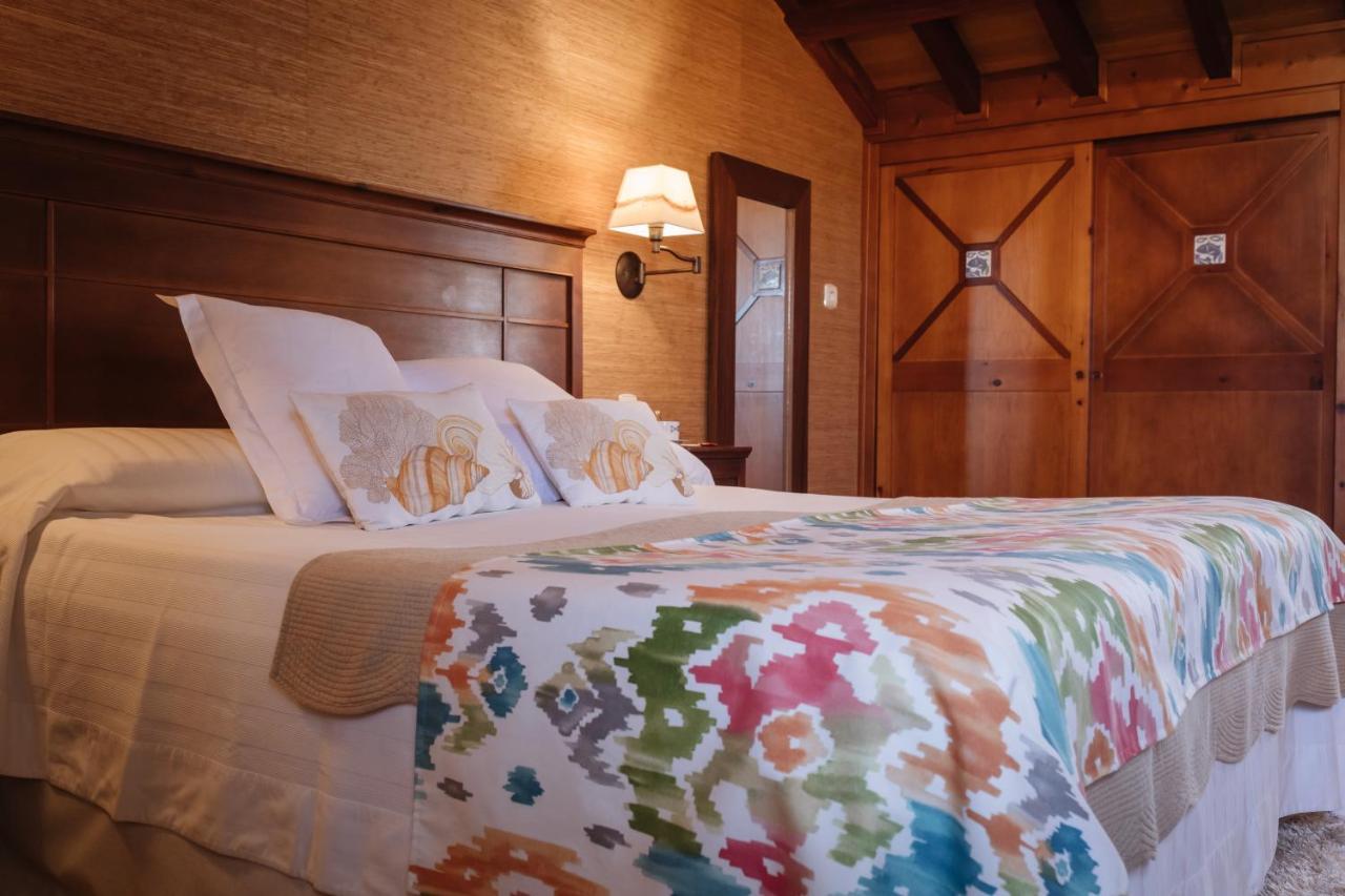 Hotel Pleamar Puerto de Vega Ngoại thất bức ảnh