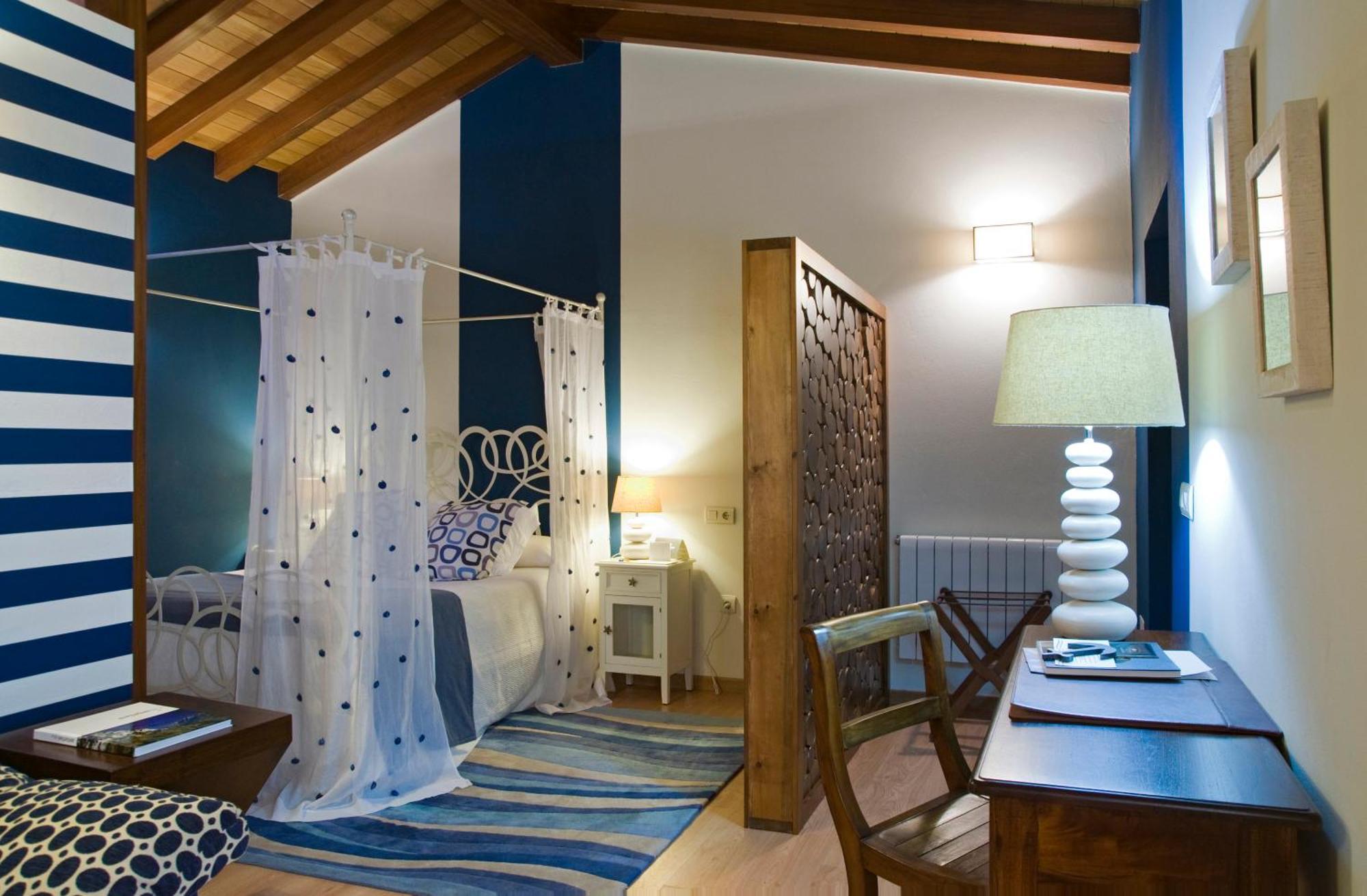 Hotel Pleamar Puerto de Vega Ngoại thất bức ảnh