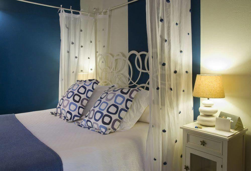 Hotel Pleamar Puerto de Vega Ngoại thất bức ảnh