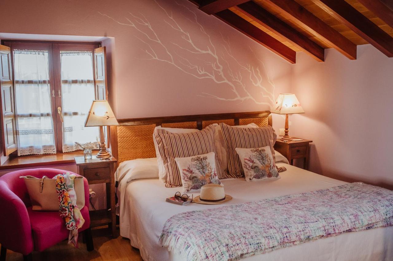 Hotel Pleamar Puerto de Vega Ngoại thất bức ảnh